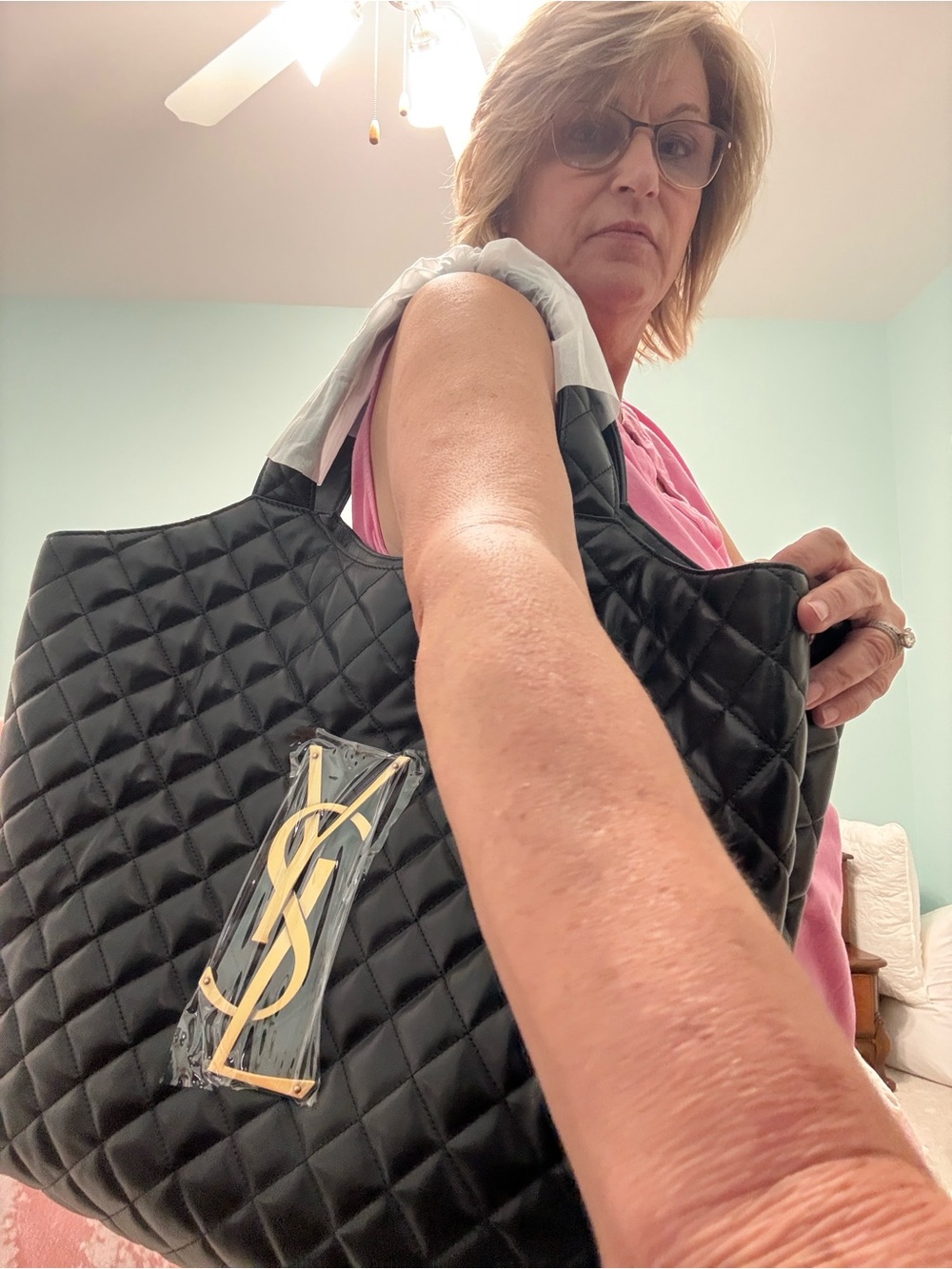 Saint Laurent Black Quilted Leather Tote with Gold Logo Accent - Picture 11 of 11